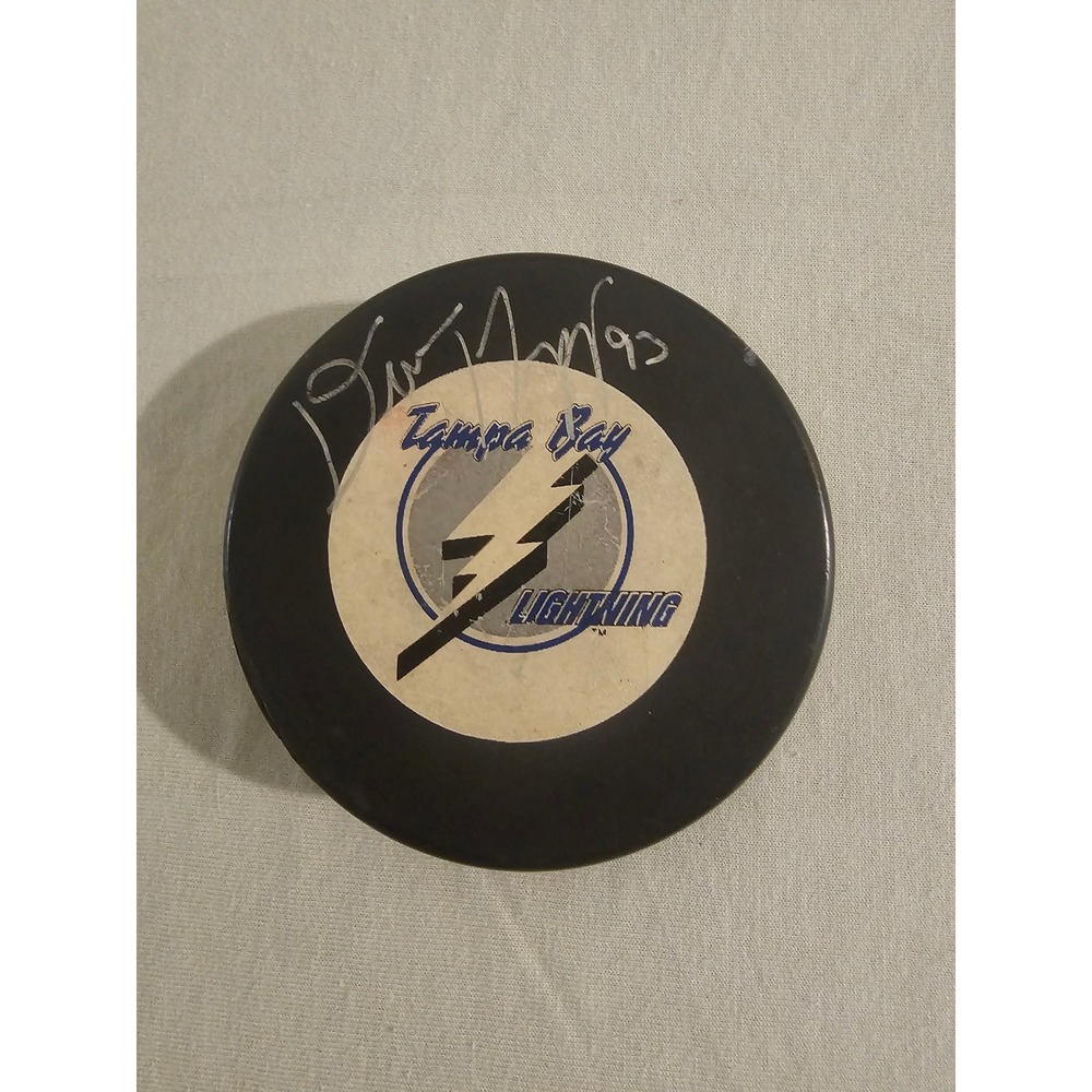 Tampa Bay Lightning Signed NHL Hockey Puck Trench Mfg 93 Daren Puppa Autograph